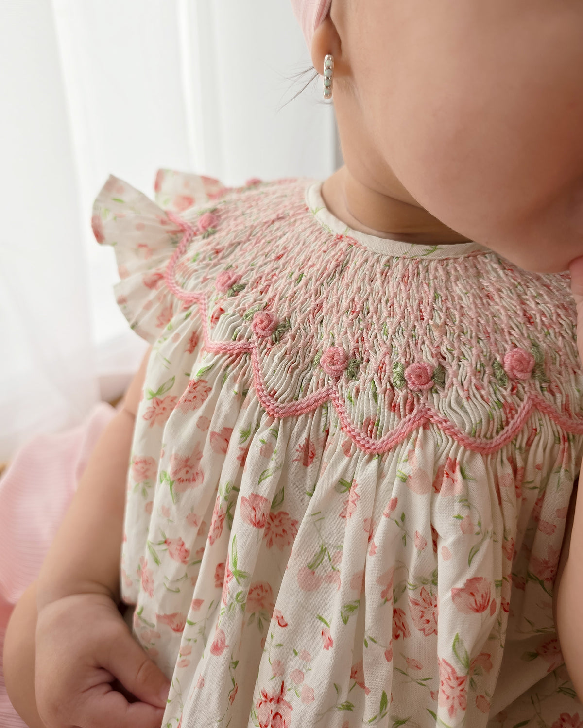 Baby girl in pink floral rose embroidery romper 